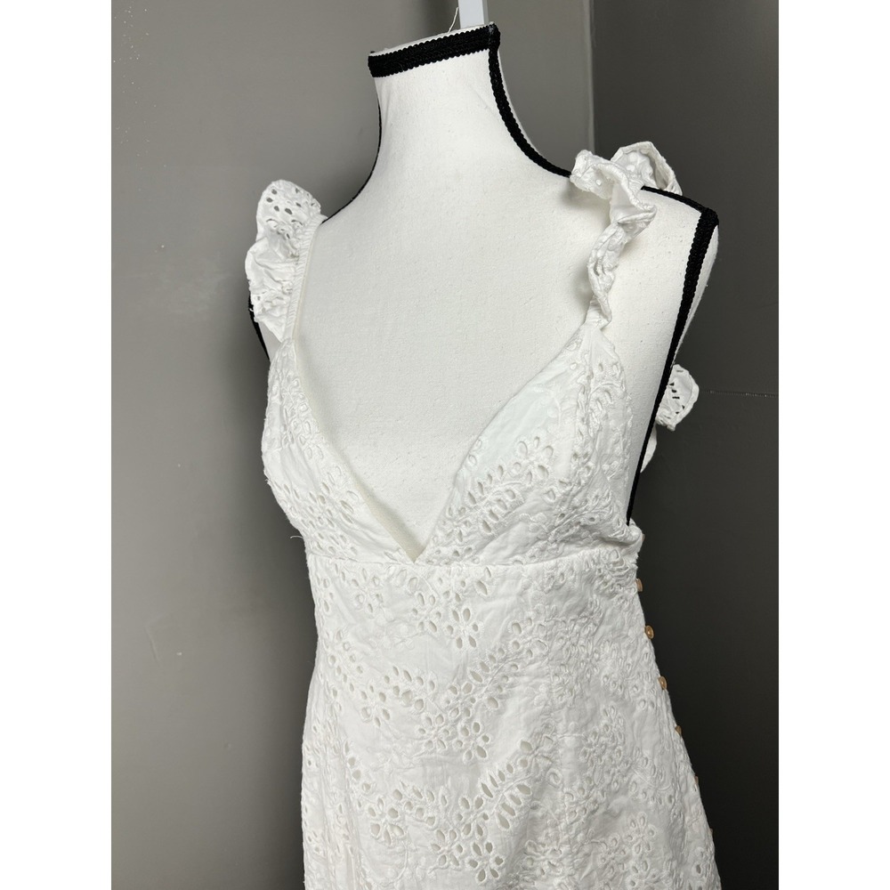 Majorelle Revolve M Sunny Daze Dress in White Lace Floral Cutecore Girly Flirty - Picture 3 of 9